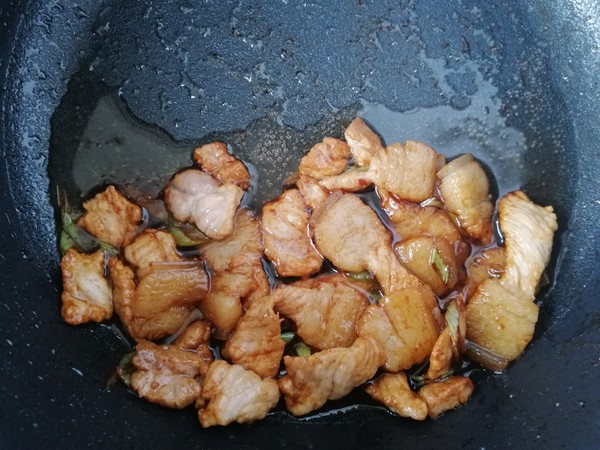 Snake Bean Stir-fried Pork Slices recipe