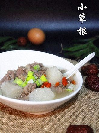 Mutton, Yam, and Wolfberry Soup recipe