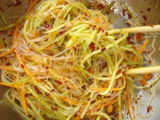 [hebei] Vermicelli Cucumber recipe