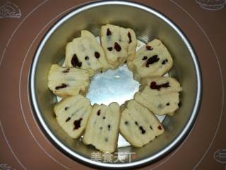 Cranberry Chocolate Bean Pulled Bread recipe