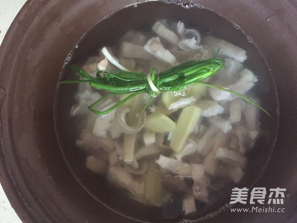 Seafood Mushroom Pork Belly Soup recipe