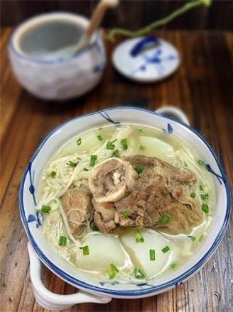 Radish and Enoki Mushroom Soup recipe