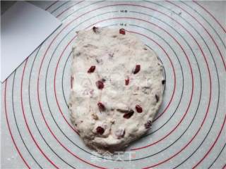 #aca烤明星大赛#natural Yeast Walnut Cranberry Soft European Buns recipe