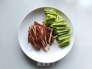 Stir-fried Wormwood with Wormwood recipe