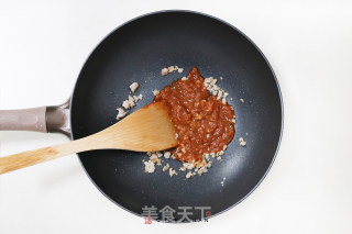 Pen Tube Noodles with Bolognese Sauce recipe