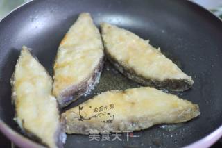 Halibut in Tomato Sauce recipe