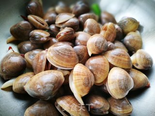 Spicy Fried Yellow Clam Seed recipe