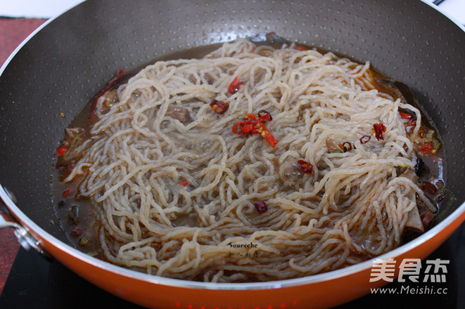 Hot and Sour Noodles recipe