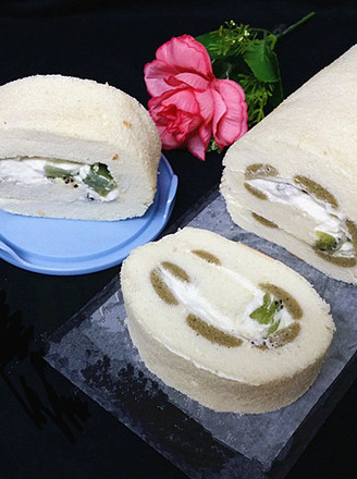Kiwi Cake Roll recipe