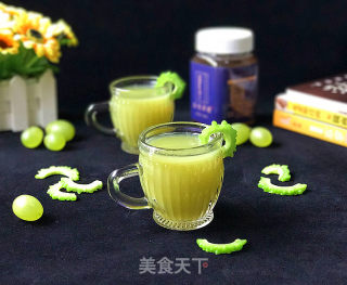 Green Bitter Gourd Honey Juice recipe