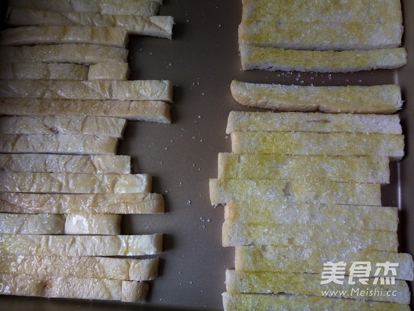 Toast Sticks with Sugar recipe