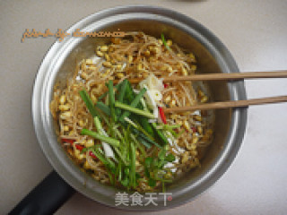 Spicy Stir-fried Soy Sprouts recipe