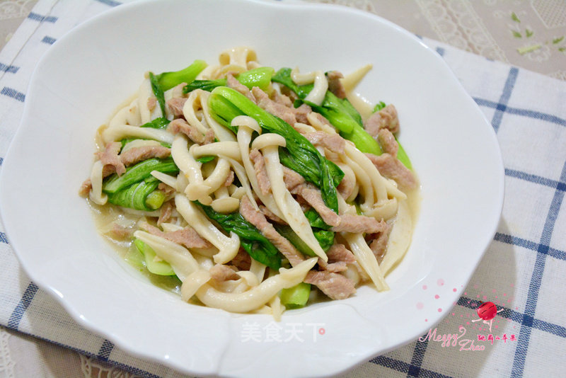 Stir-fried Beef with Crab Mushroom recipe