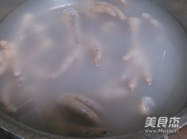 Marinated Chicken Feet recipe