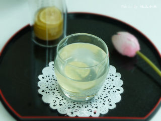 Honeyed Lemonade recipe