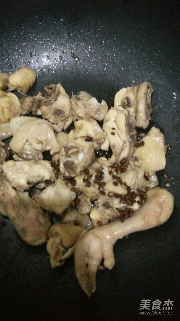 Chicken Stewed with Mushrooms recipe