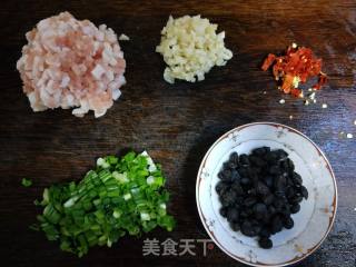 Braised Vermicelli with Minced Meat and Tempeh recipe