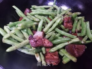 Braised Pork with Pork and Beans recipe
