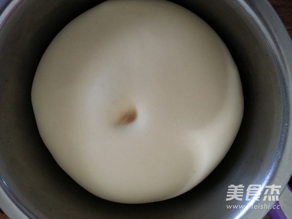 Black Pepper Egg Sauce Bread recipe