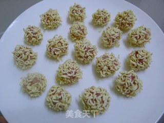 Instant Noodles Shrimp Balls recipe