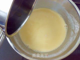 Thousand-layer Horseshoe Cake with Red Date Juice recipe