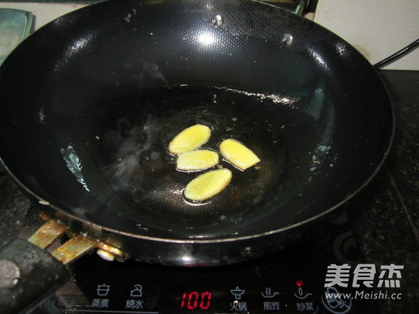 Steamed Three Yellow Chicken recipe