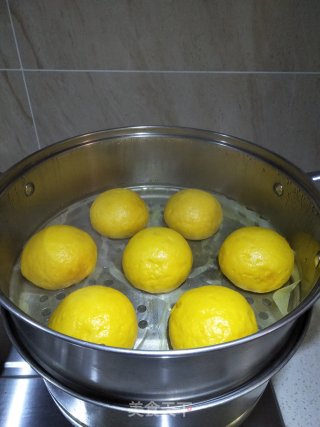 Steamed Pumpkin Buns recipe