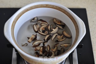 Oatmeal and Mushroom Chicken and Egg Congee recipe