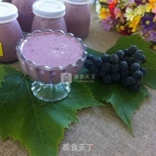Wild Grape Yogurt Smoothie recipe
