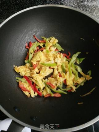 Scrambled Eggs with Colored Peppers recipe