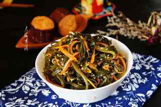 Hot and Sour Kelp Shreds recipe