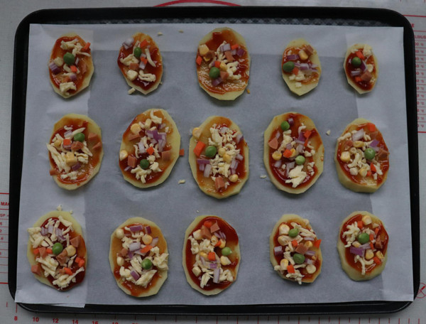 Shrimp, Seasonal Vegetables and Potato Pizza recipe