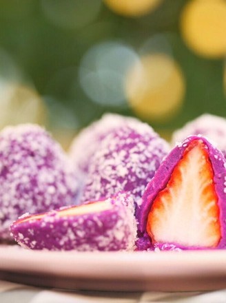 Purple Sweet Potato Strawberry Daifuku Baby Food Supplement Recipe