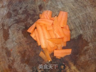 Stir-fried Carrots with Oyster Sauce and Rape recipe