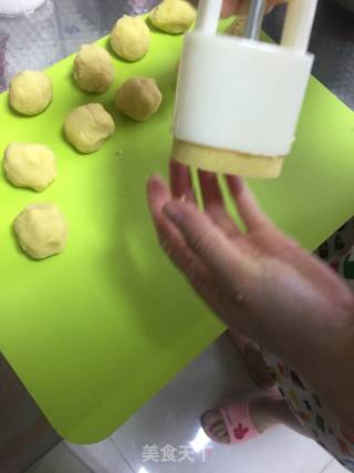 Milk Flavor Mung Bean Cake recipe