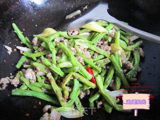 Stir-fried Carob recipe