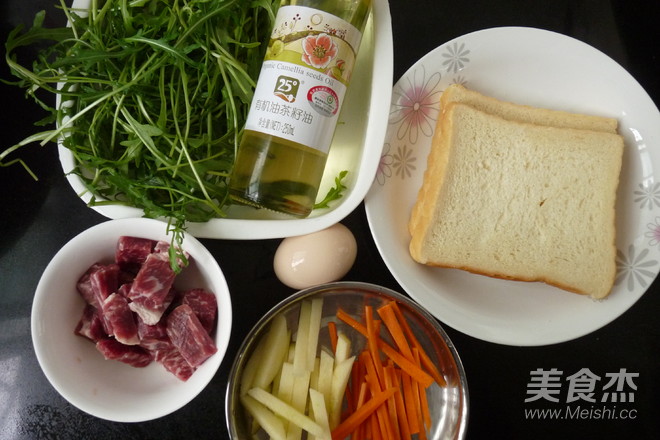 Beef, Fruit and Vegetable Pocket Sandwich recipe