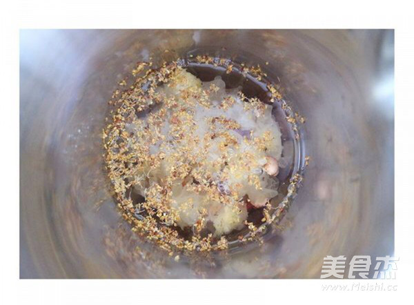 Osmanthus Tremella and Lotus Seed Paste recipe