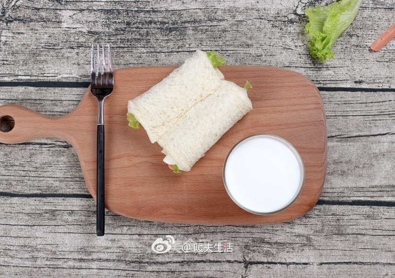 Vegetable Toast Roll recipe