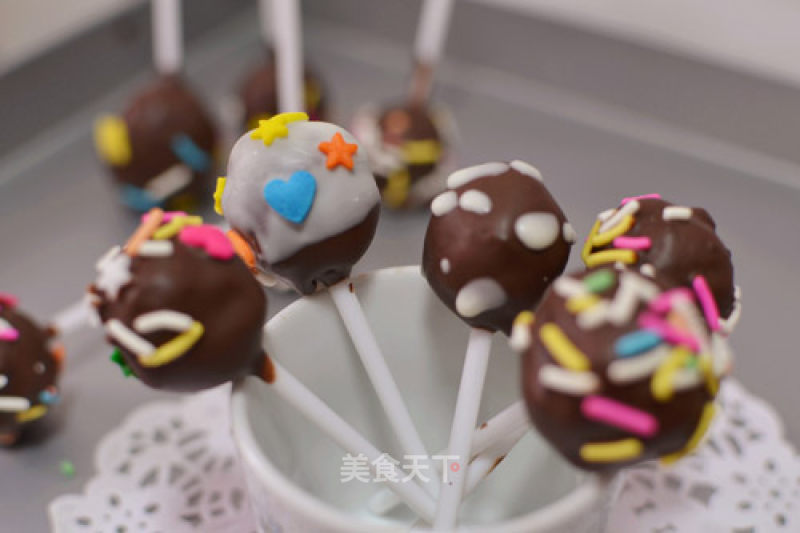 Chocolate Cake Lollipop recipe