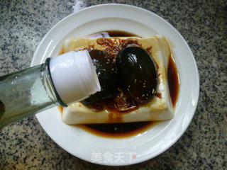 Shrimp and Preserved Egg with Tofu recipe