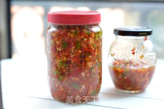 Homemade Oil Chili Sauce recipe