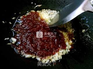 Stir-fried Snails with Garlic Chili Sauce recipe