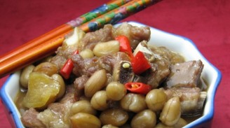 Braised Pork Ribs with Peanut Fermented Bean Curd recipe