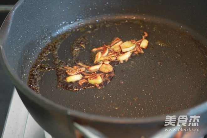 Shrimp and Vermicelli in Clay Pot recipe