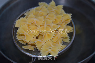 [trial Report of Chobe Series Products] Pasta with Seasonal Vegetable Salad recipe