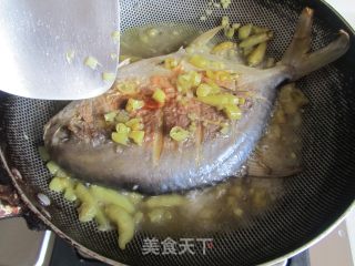 Pickled Pepper Golden Pomfret recipe