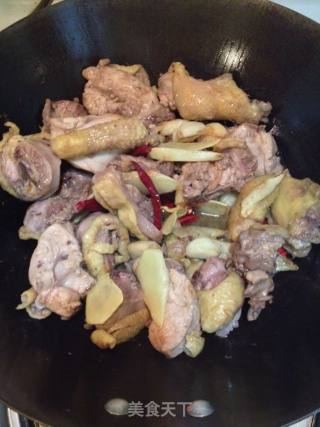 Braised Chicken with Dried Bamboo Shoots recipe