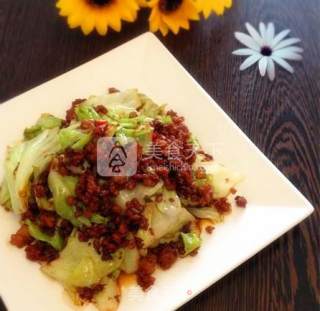 Stir-fried Cabbage with Minced Pork in Sauce recipe