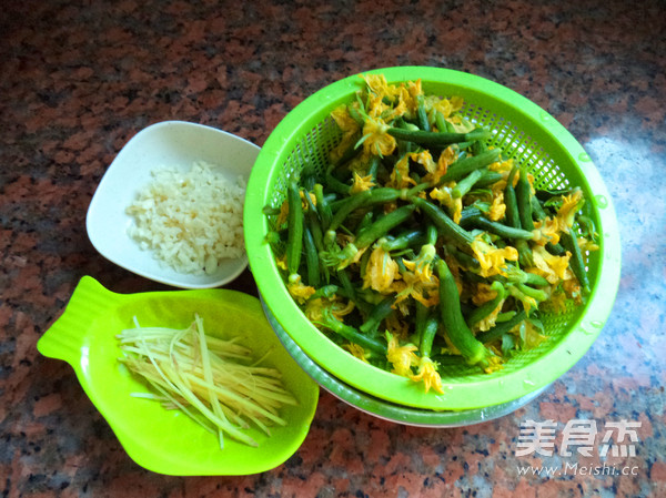 Boiled Cucumber Flower recipe